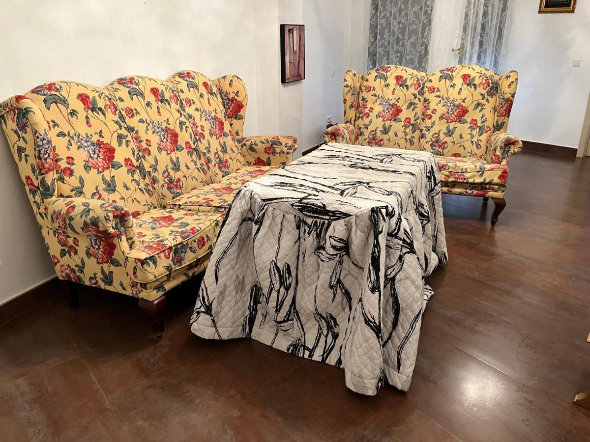 Apartamento En Pleno Centro De Marchena 3 Dormitorios 3 Banos Privados 외부 사진